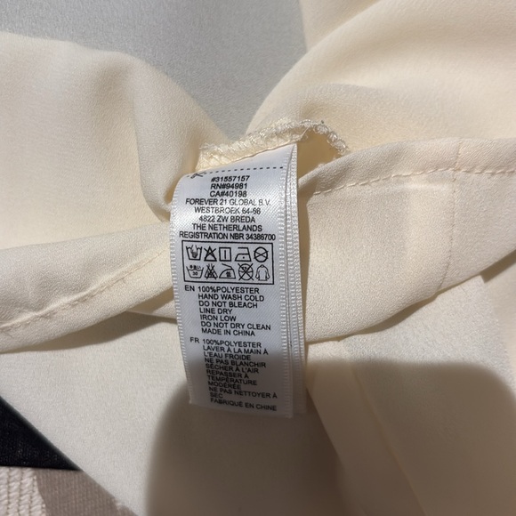 Cream longsleeve blouse - Picture 4 of 4